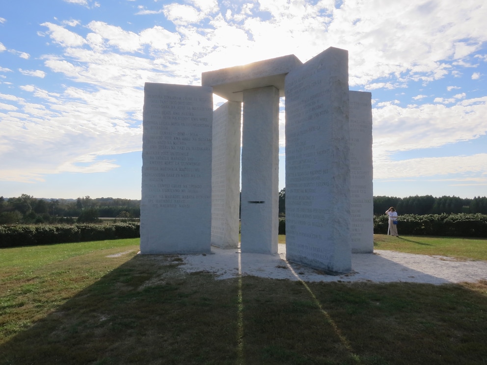 Georgia Guidestones: Das beunruhigendste US-Monument