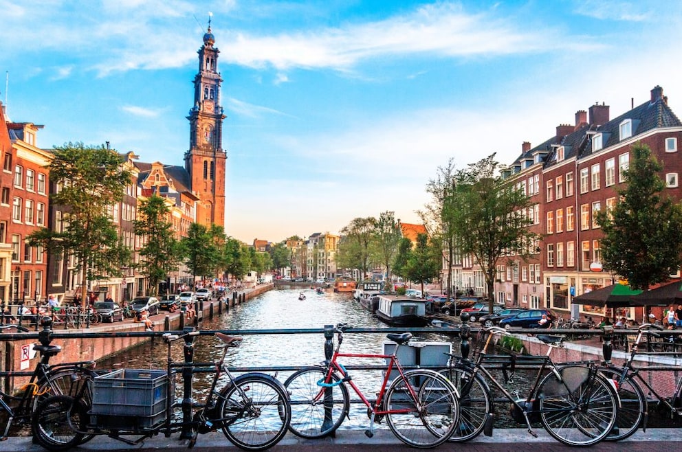 Die Corona Lage In Den Niederlanden Infos Fur Reisende Travelbook